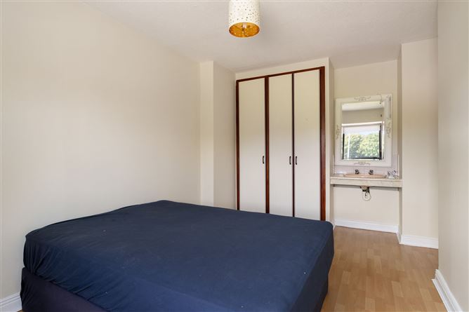 Photo 16 of 24 — 11 Woodford Road, Clondalkin, Dublin 22