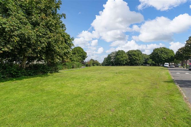 Photo 21 of 24 — 11 Woodford Road, Clondalkin, Dublin 22
