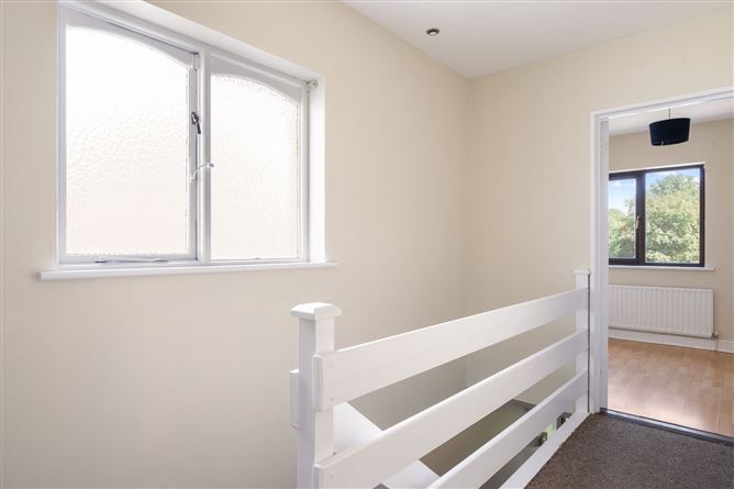 Photo 9 of 24 — 11 Woodford Road, Clondalkin, Dublin 22
