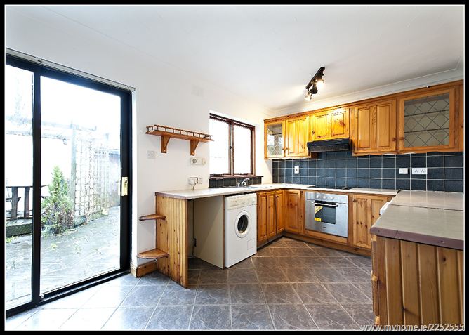 4 OAK VIEW, Santry,   Dublin 9