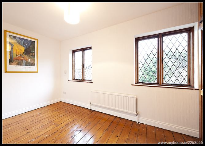 4 OAK VIEW, Santry,   Dublin 9