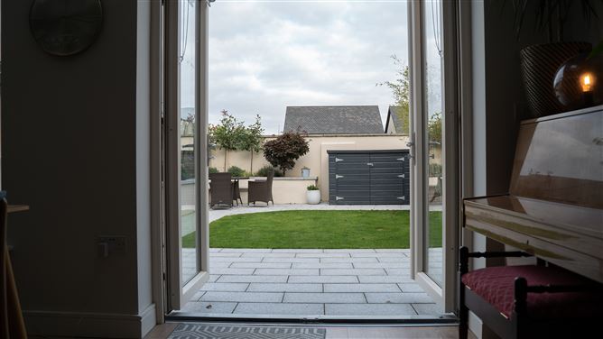 37 CASTLEWELLAN PARK, Celbridge, Kildare