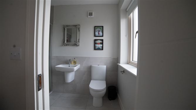 37 CASTLEWELLAN PARK, Celbridge, Kildare