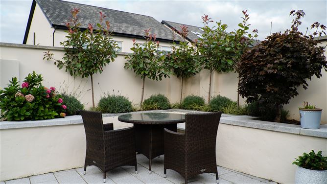 37 CASTLEWELLAN PARK, Celbridge, Kildare