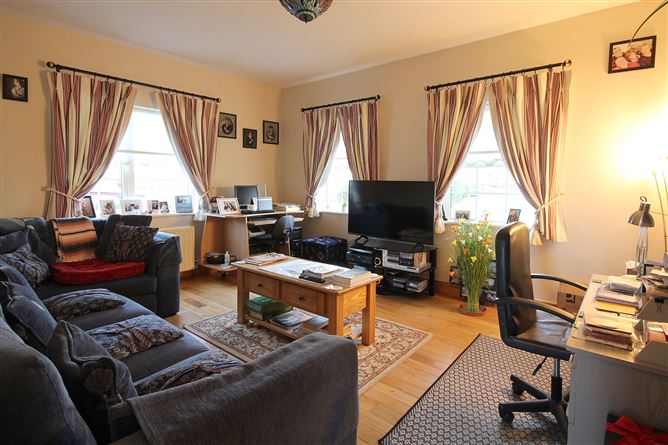 3 Lisnahederna, Virginia, Co. Cavan