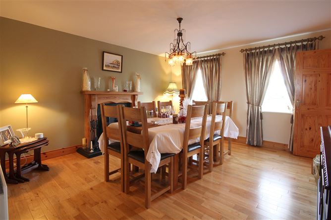 3 Lisnahederna, Virginia, Co. Cavan