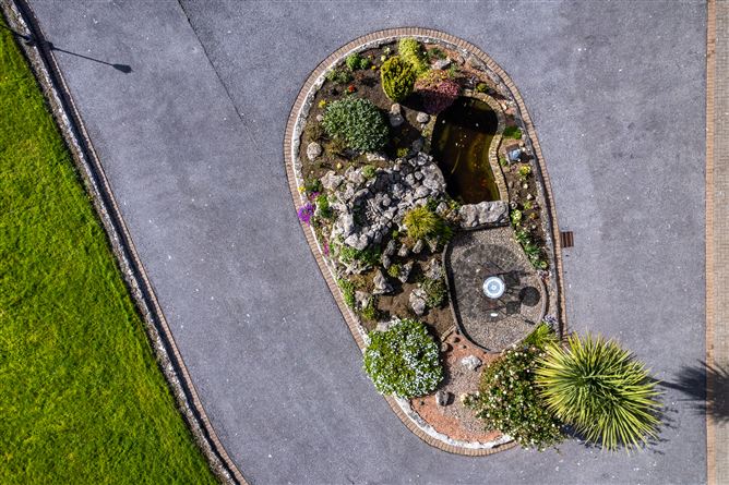 Kellysgrove, Clontuskert, Ballinasloe, Co. Galway