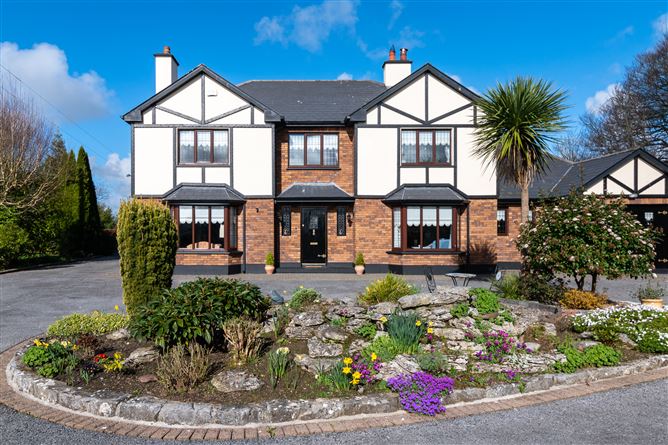 Kellysgrove, Clontuskert, Ballinasloe, Co. Galway