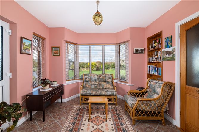 Kellysgrove, Clontuskert, Ballinasloe, Co. Galway