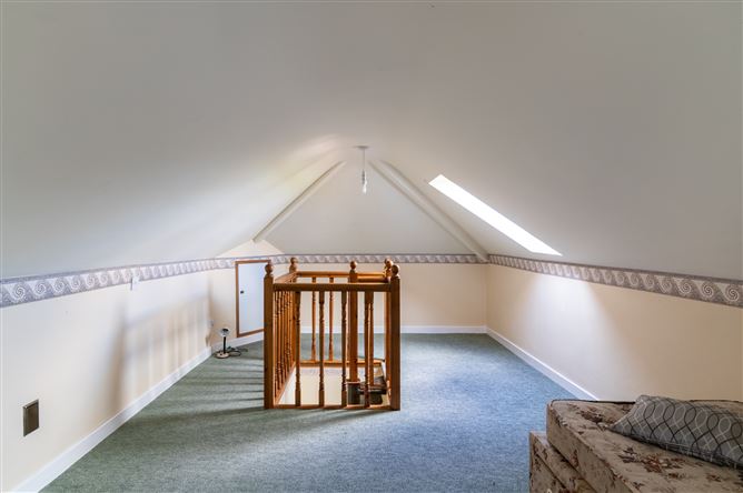 Kellysgrove, Clontuskert, Ballinasloe, Co. Galway