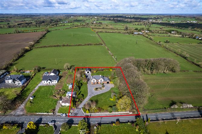 Kellysgrove, Clontuskert, Ballinasloe, Co. Galway