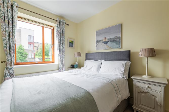 1F Belarmine Drive, Stepaside, Dublin 18