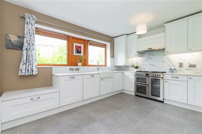 1F Belarmine Drive, Stepaside, Dublin 18