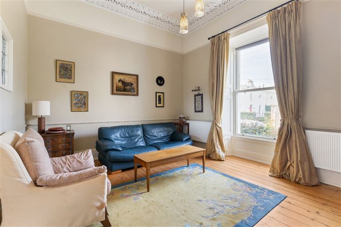27 Belgrave Square East, Monkstown, Co. Dublin