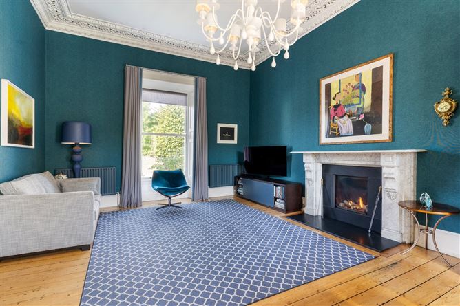 27 Belgrave Square East, Monkstown, Co. Dublin