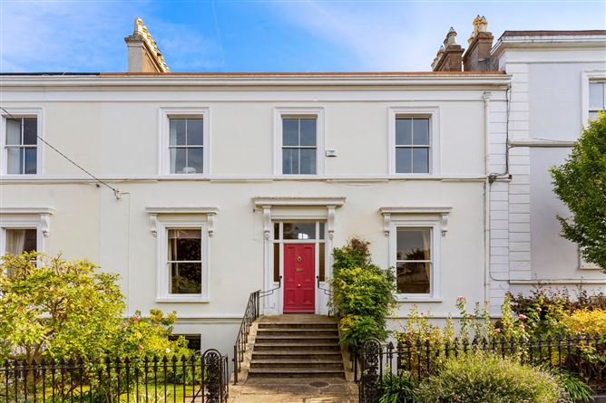 27 Belgrave Square East, Monkstown, Co. Dublin