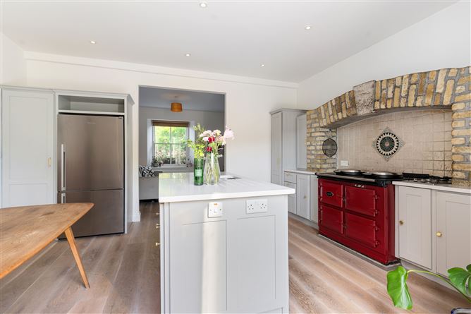 27 Belgrave Square East, Monkstown, Co. Dublin