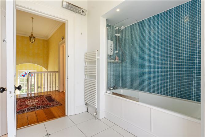 27 Belgrave Square East, Monkstown, Co. Dublin