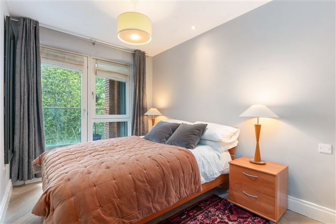 SHREWSBURY SQUARE SANDYMOUNT AVENUE DUBLIN 4 , Ballsbridge, Dublin 4
