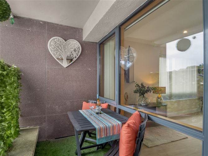 Robins Nest,H71 RR92, Clifden, Galway