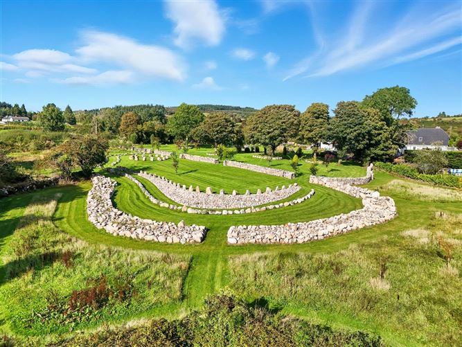 https://photos-a.propertyimages.ie/media/5/5/5/4958555/6b0bf246-51ea-4cc8-a512-34b199c22327_l.jpg