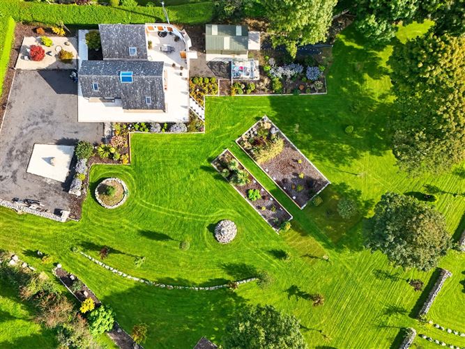 https://photos-a.propertyimages.ie/media/5/5/5/4958555/6b0bf246-51ea-4cc8-a512-34b199c22327_l.jpg
