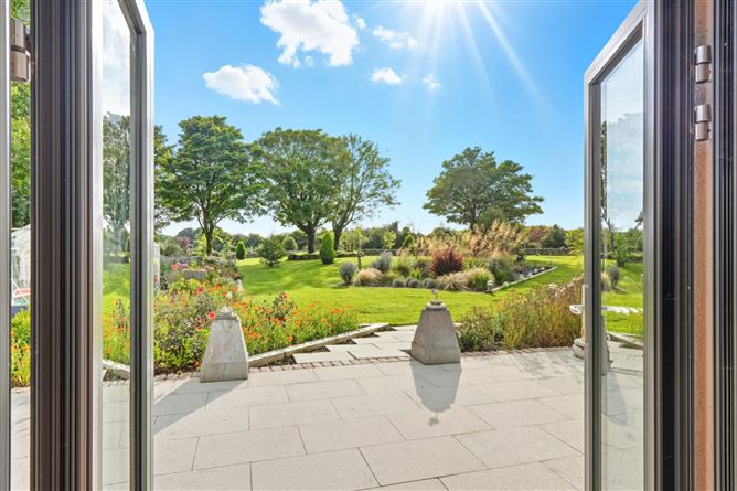 https://photos-a.propertyimages.ie/media/5/5/5/4958555/6b0bf246-51ea-4cc8-a512-34b199c22327_l.jpg