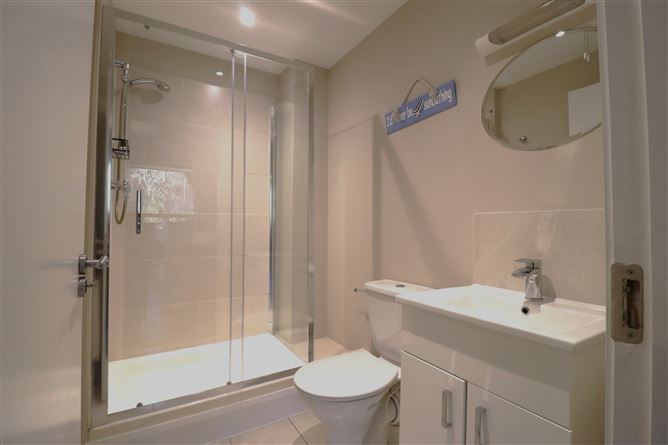 Duplex Apartment, Littlewood, Belarmine, Stepaside, Dublin 18