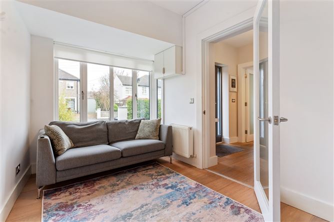 18 Trimleston Gardens, Booterstown, Co. Dublin