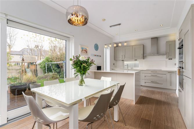 18 Trimleston Gardens, Booterstown, Co. Dublin