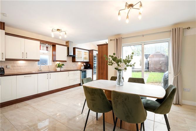 24 Woodstown Drive, Knocklyon, Dublin 16