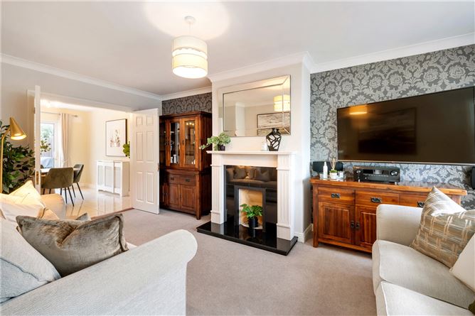 24 Woodstown Drive, Knocklyon, Dublin 16