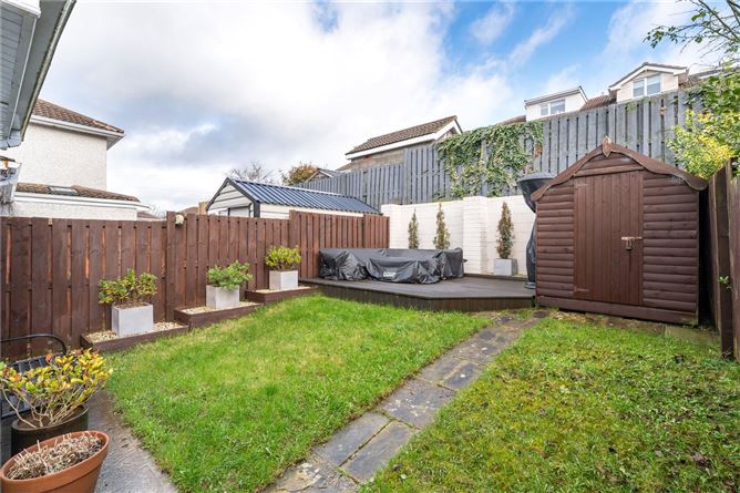 24 Woodstown Drive, Knocklyon, Dublin 16