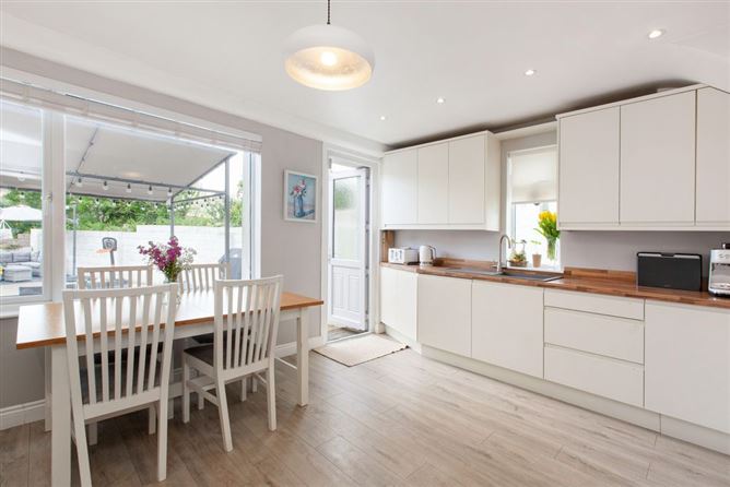 Photo 6 of 15 — 63 Ellenfield Road, Whitehall, Dublin 9