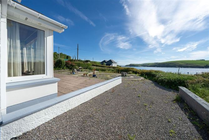 https://photos-a.propertyimages.ie/media/5/5/5/5011555/0988a986-14a5-4ee9-bdf2-9ef771dbaa08_l.jpg