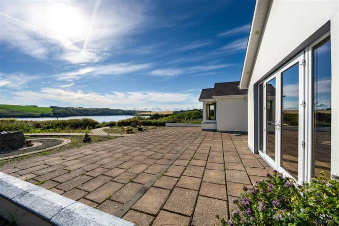 https://photos-a.propertyimages.ie/media/5/5/5/5011555/0988a986-14a5-4ee9-bdf2-9ef771dbaa08_l.jpg