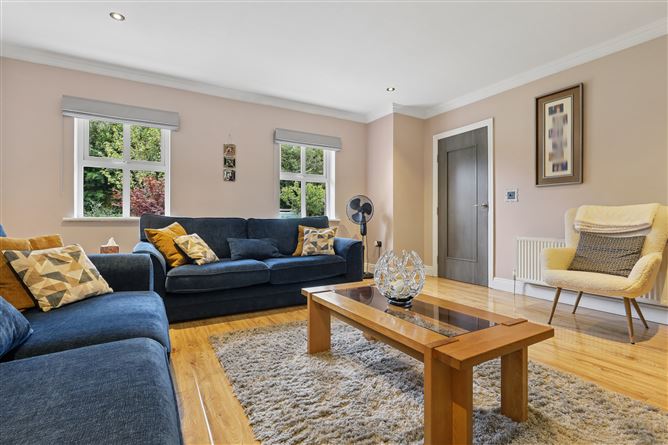 4 Clarney Hall, Rathdowney, Laois