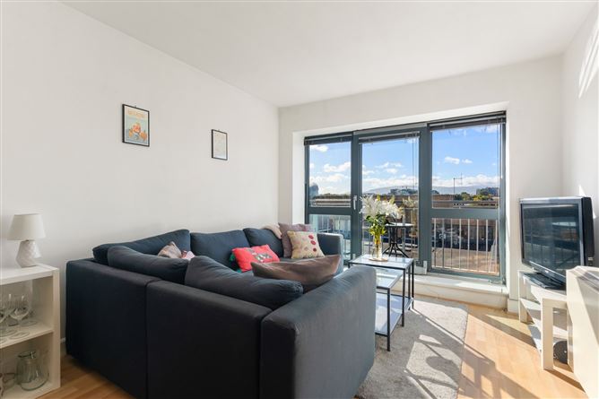 Photo 2 of 9 — 79 Shelbourne Park Apartments, South Lotts Road, Ringsend, Dublin 4