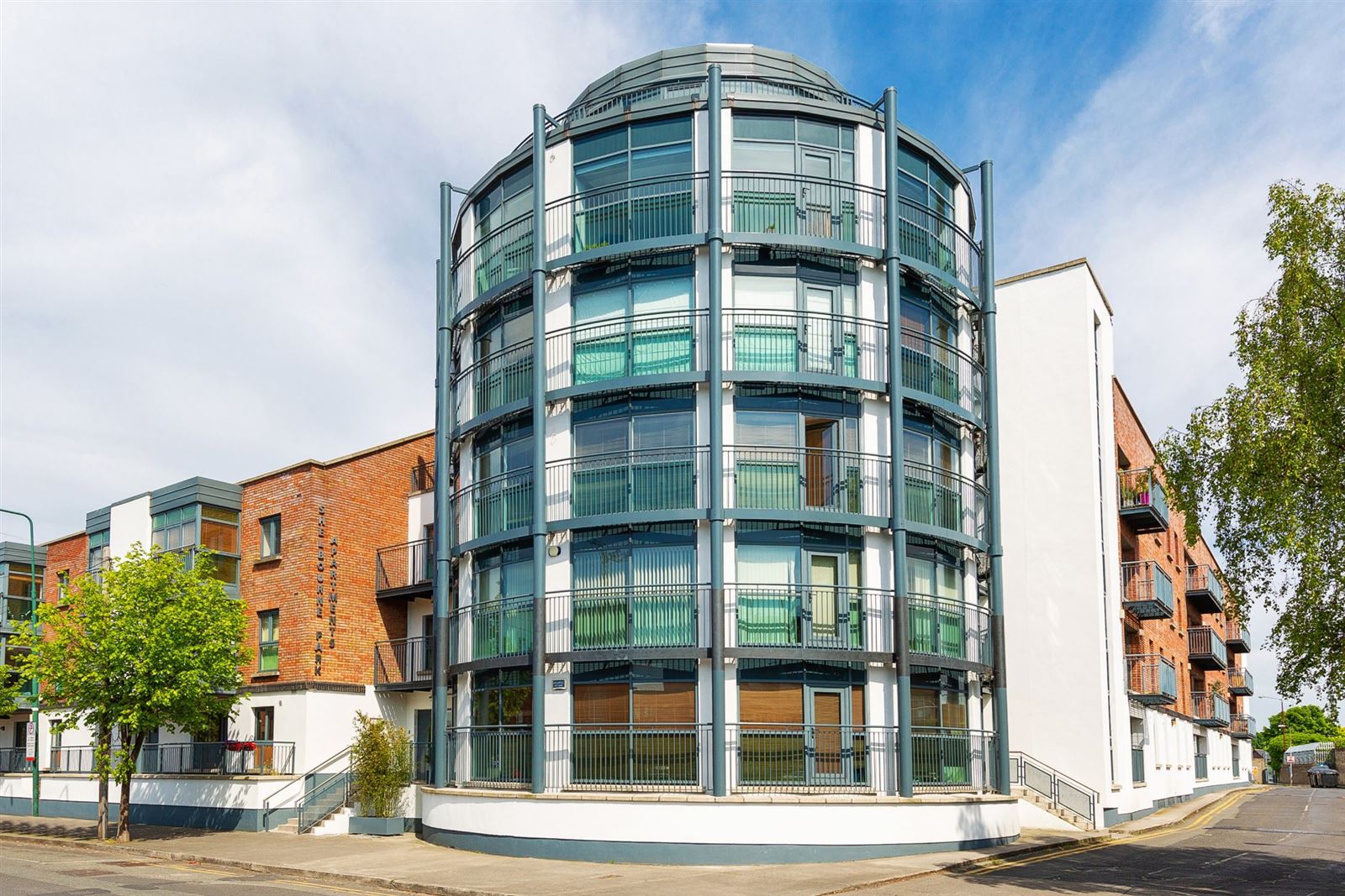 Photo 1 of 9 — 79 Shelbourne Park Apartments, South Lotts Road, Ringsend, Dublin 4
