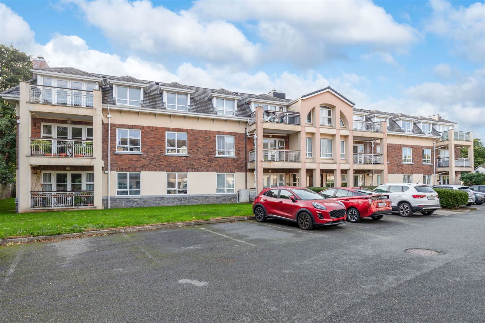 Photo 1 of 33 — Apartment 15, Glenbrae House, Glenbrae Lane, Shankill, Co. Dublin