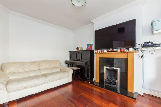 15 St. Samsons Square, Balgriffin, Dublin 13.