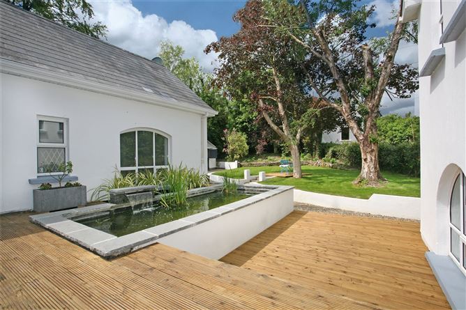 Ryehill Lodge, Ardnataggle, O'Briens Bridge, Co. Clare
