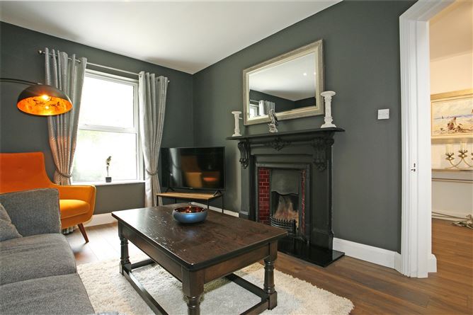 Ryehill Lodge, Ardnataggle, O'Briens Bridge, Co. Clare