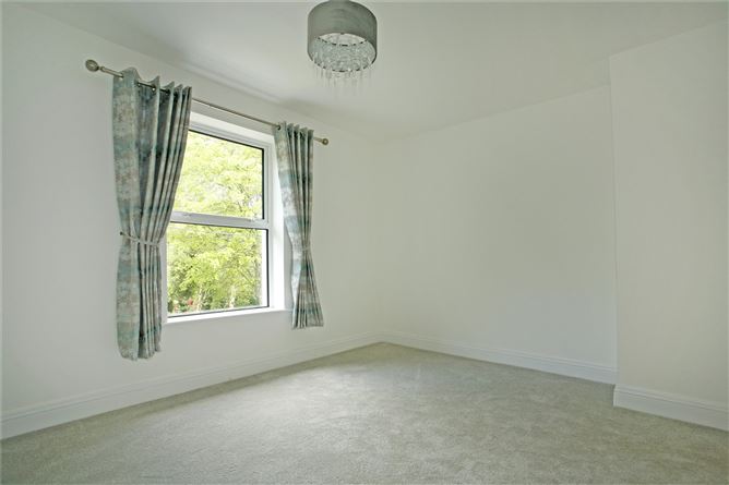 Ryehill Lodge, Ardnataggle, O'Briens Bridge, Co. Clare