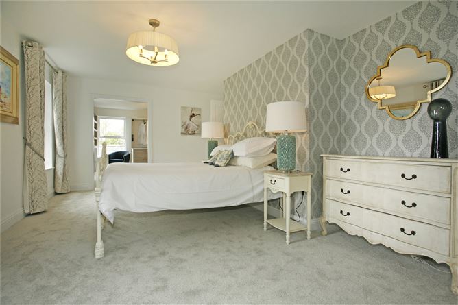 Ryehill Lodge, Ardnataggle, O'Briens Bridge, Co. Clare