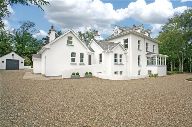 Ryehill Lodge, Ardnataggle, O'Briens Bridge, Co. Clare