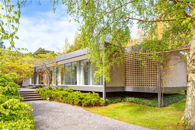 Tallon House, 4 Golf Lane, Foxrock, Dublin 18
