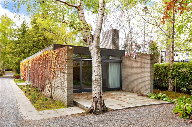 Tallon House, 4 Golf Lane, Foxrock, Dublin 18