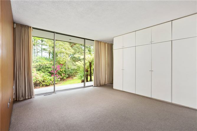 Tallon House, 4 Golf Lane, Foxrock, Dublin 18