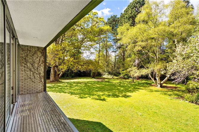 Tallon House, 4 Golf Lane, Foxrock, Dublin 18